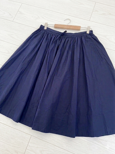 Cotton skirt in navy blue, vintage second  hand from French brand comptoir des cotonniers