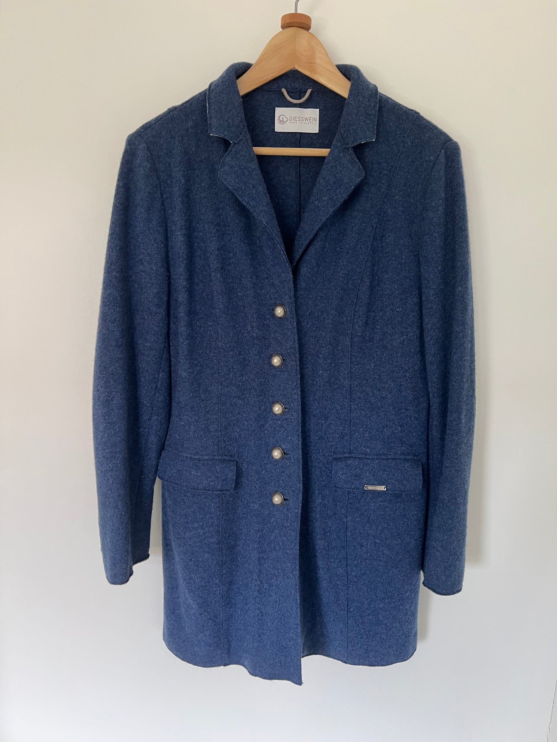 Giesswein 100% scheerwol jas