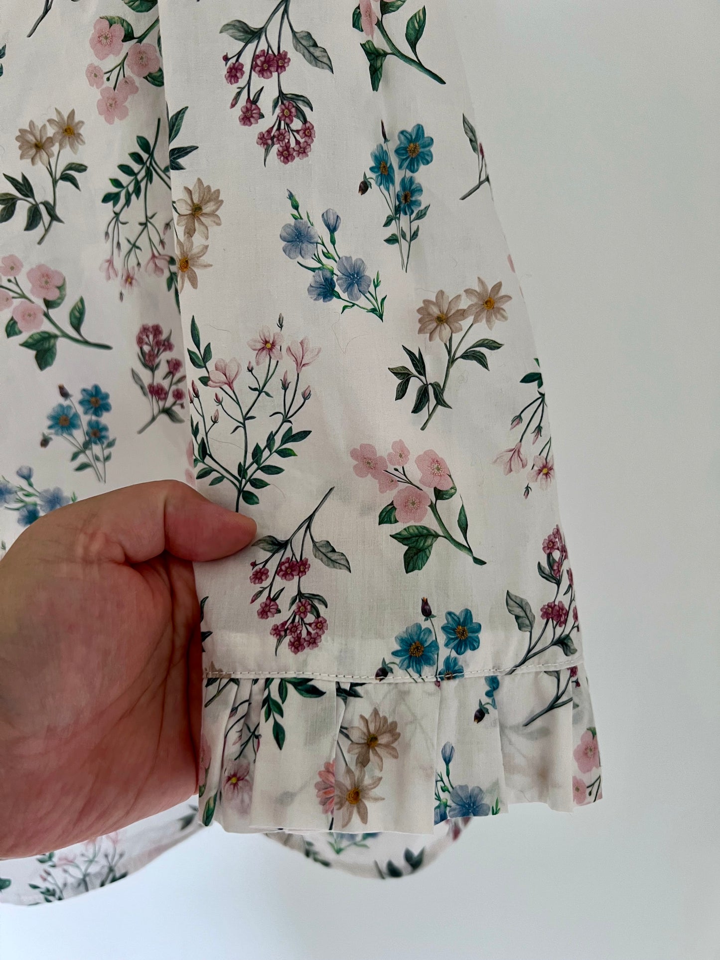 Liberty Annie A Blouse With Ruffled Collar