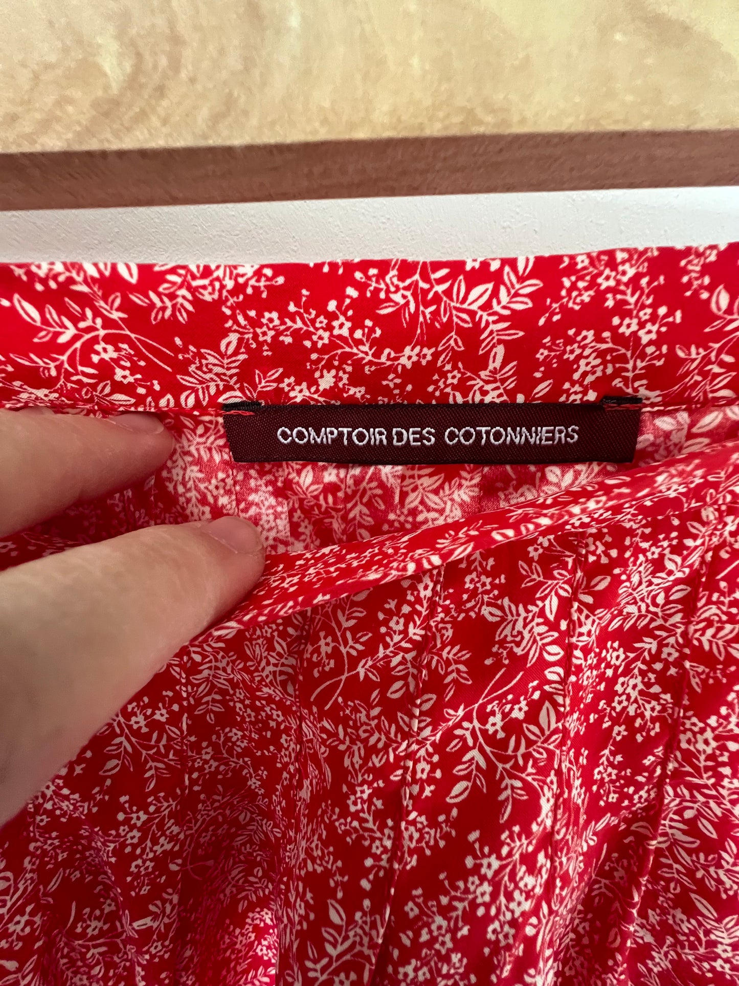 Comptoir Des Cotonniers Red Silk Skirt