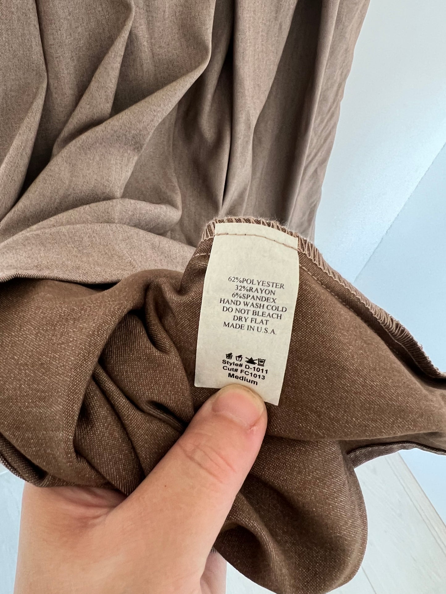 Brown dress with white lace collar