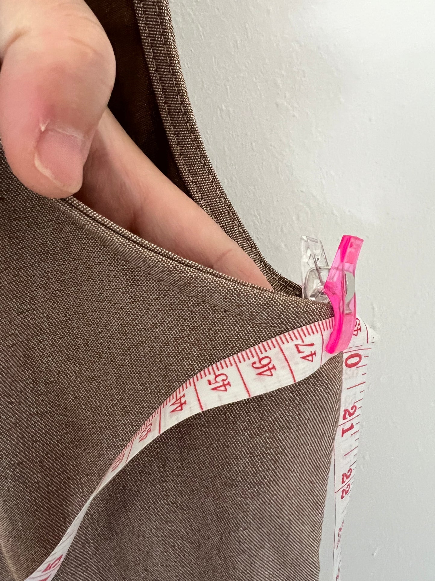 Brown dress with white lace collar