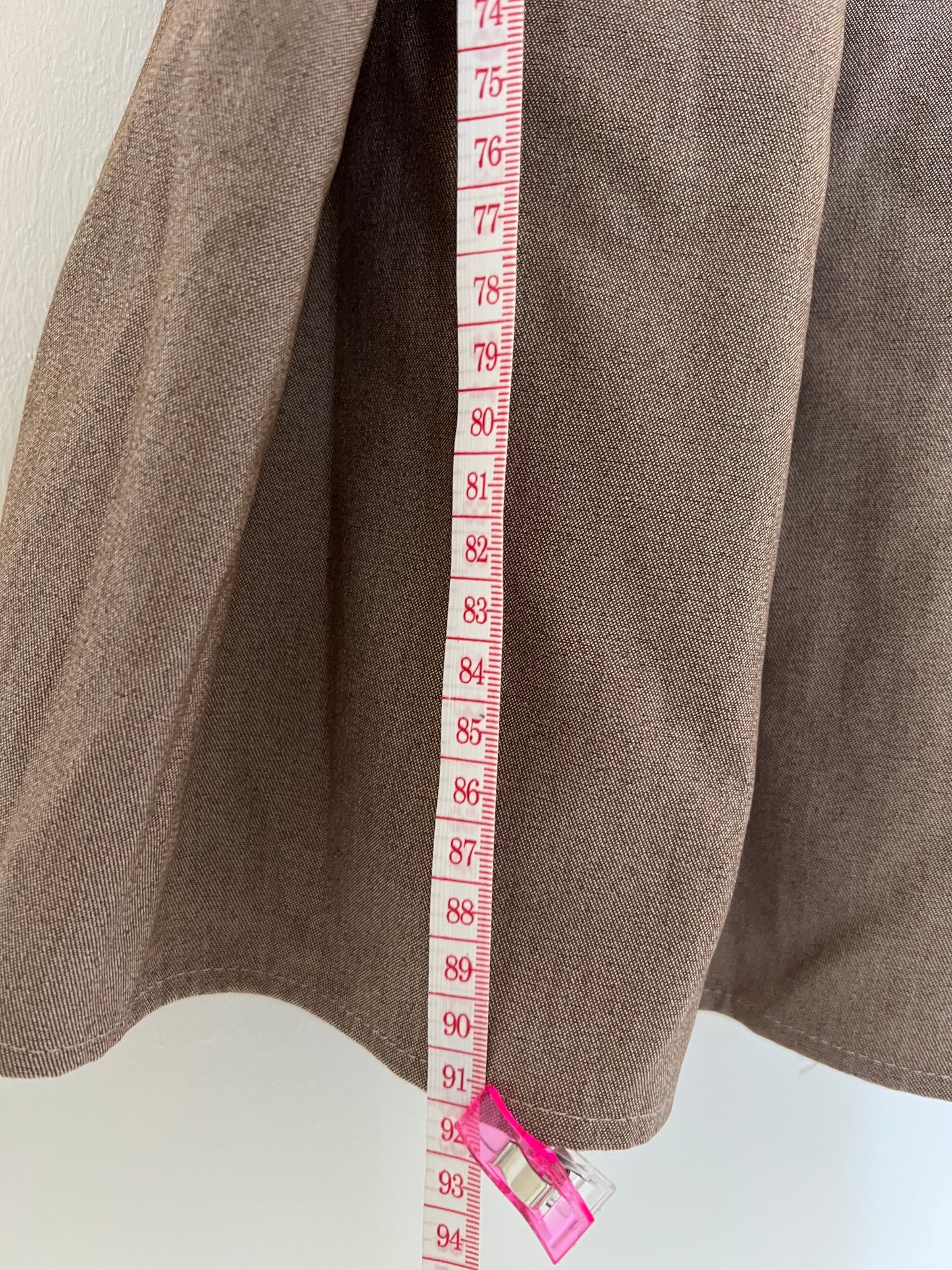 Brown dress with white lace collar