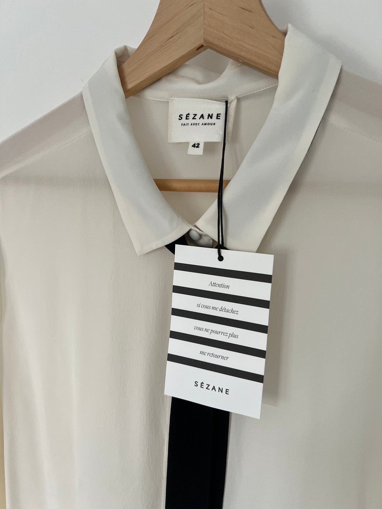 100% silk blouse size 42 Sezane